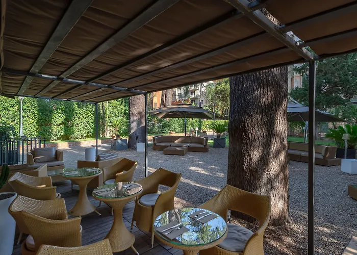 Отель Principe Torlonia 4*